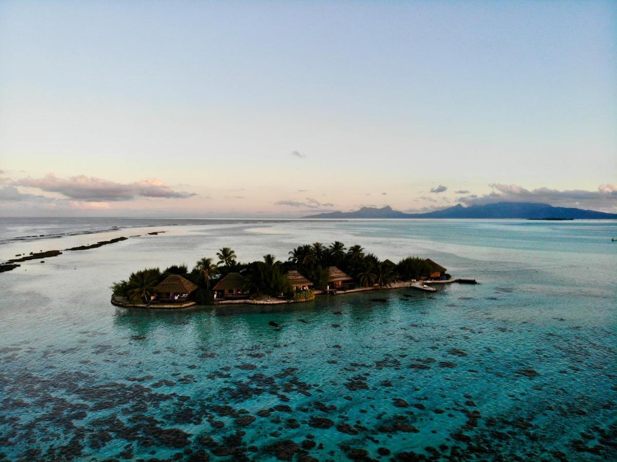 Eden Private Island Tahaa Hotel Patio  Exterior photo