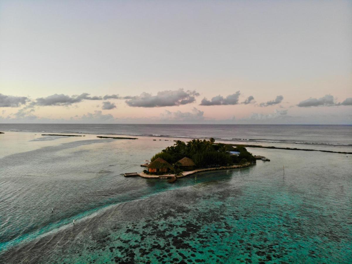 Eden Private Island Tahaa Hotel Patio  Exterior photo