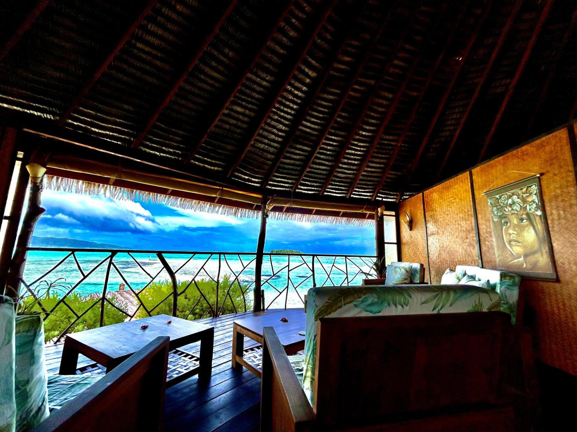 Eden Private Island Tahaa Hotel Patio  Exterior photo