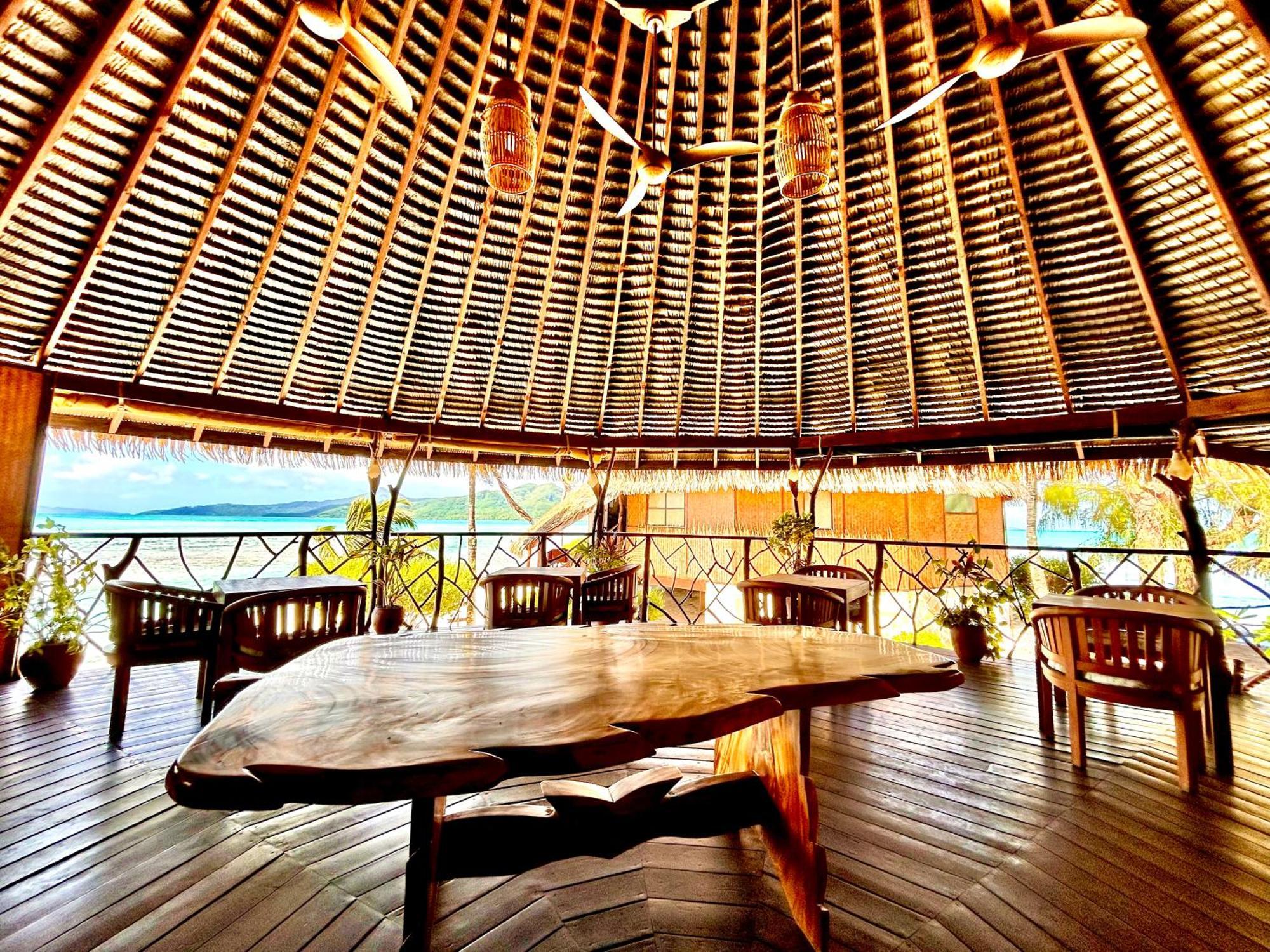 Eden Private Island Tahaa Hotel Patio  Exterior photo